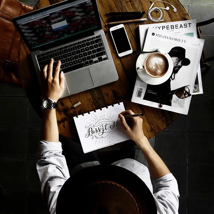 Hand-written lettering is a logo trend that is also going strong for 2019, communicating a brand's personality and artistic flair.