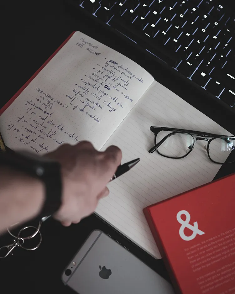 Poorly written topic sentences could lead to a paper that's all over the place and lacking logic.