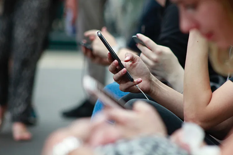 Without moderating our use of it, we could be allowing social media to send us into a spiral of depression and loneliness on the days when we are on it too much.