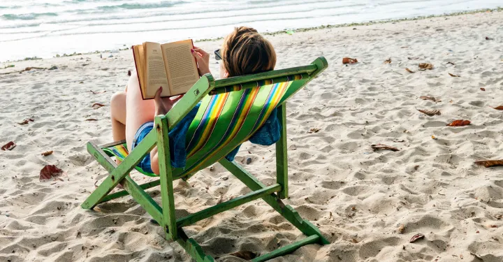 Feed Your Fiction Addiction: A Hot Spot for YA and NA Enthusiasts