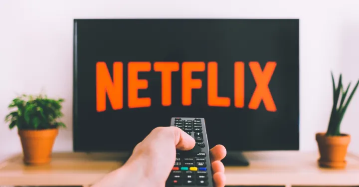 5 Netflix Shows for Writers to Binge-Watch